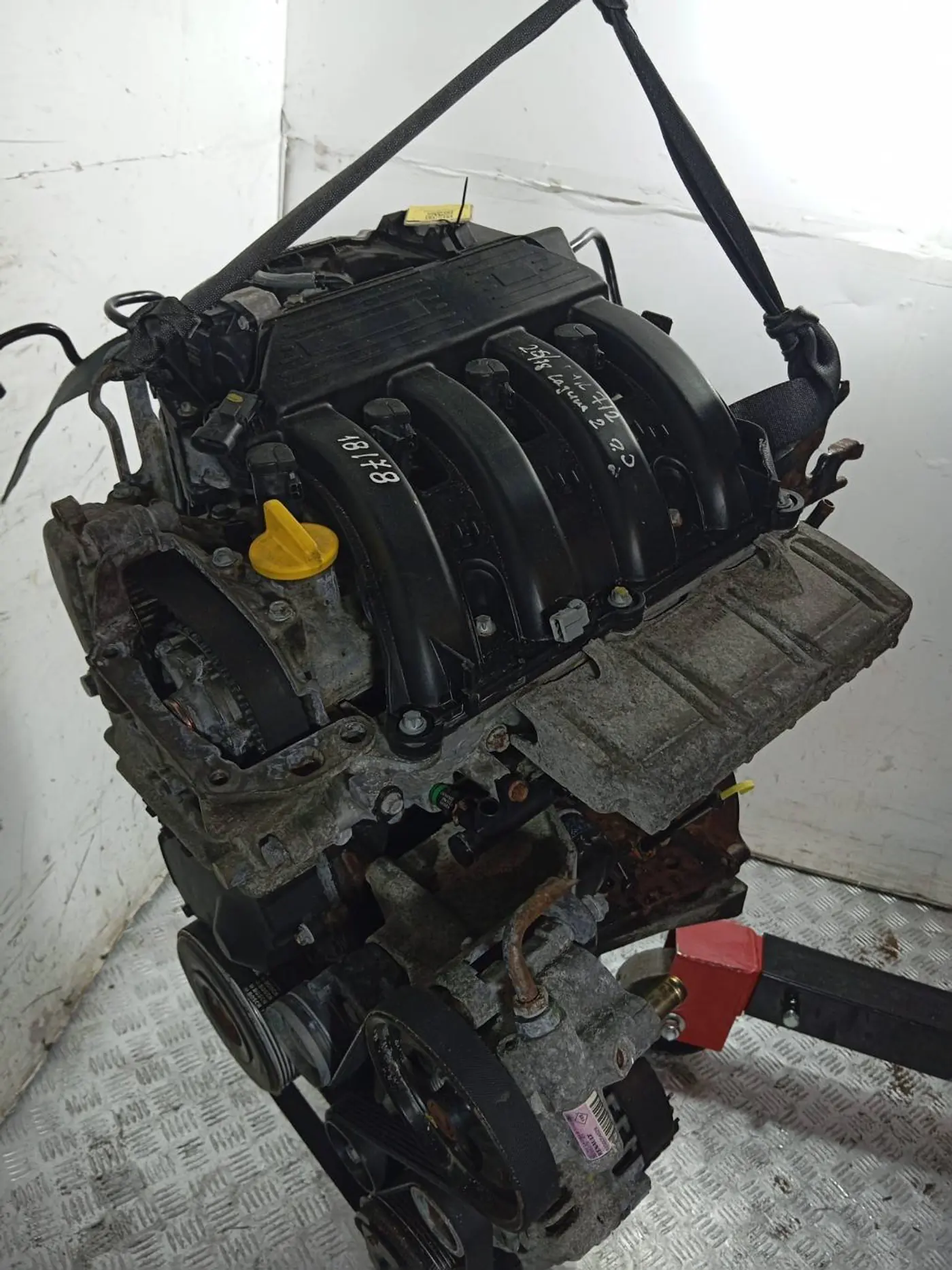 Двигатель к Renault Laguna 2003