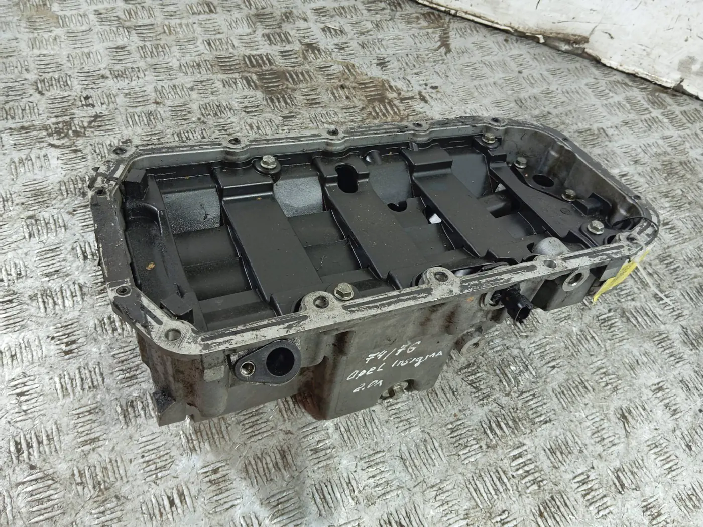 Поддон к Opel Insignia 2011