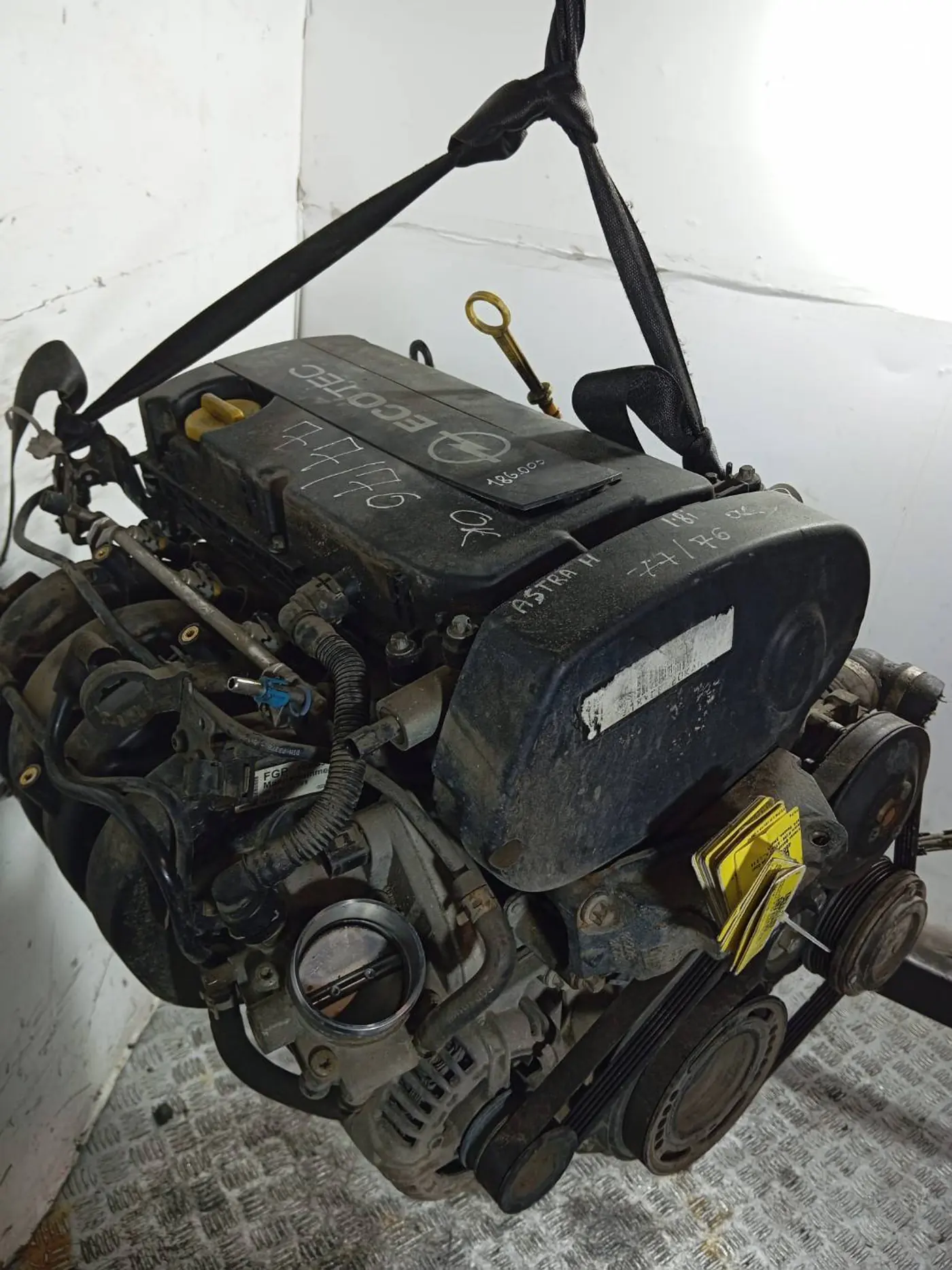 Двигатель к Opel Astra 2006