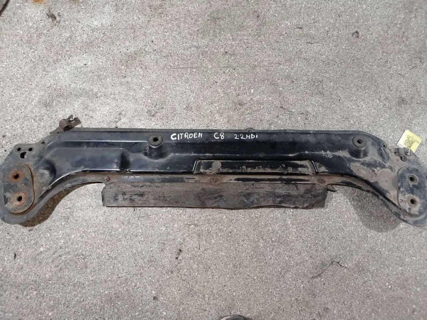 Балка под радиатор к Peugeot 807 2005