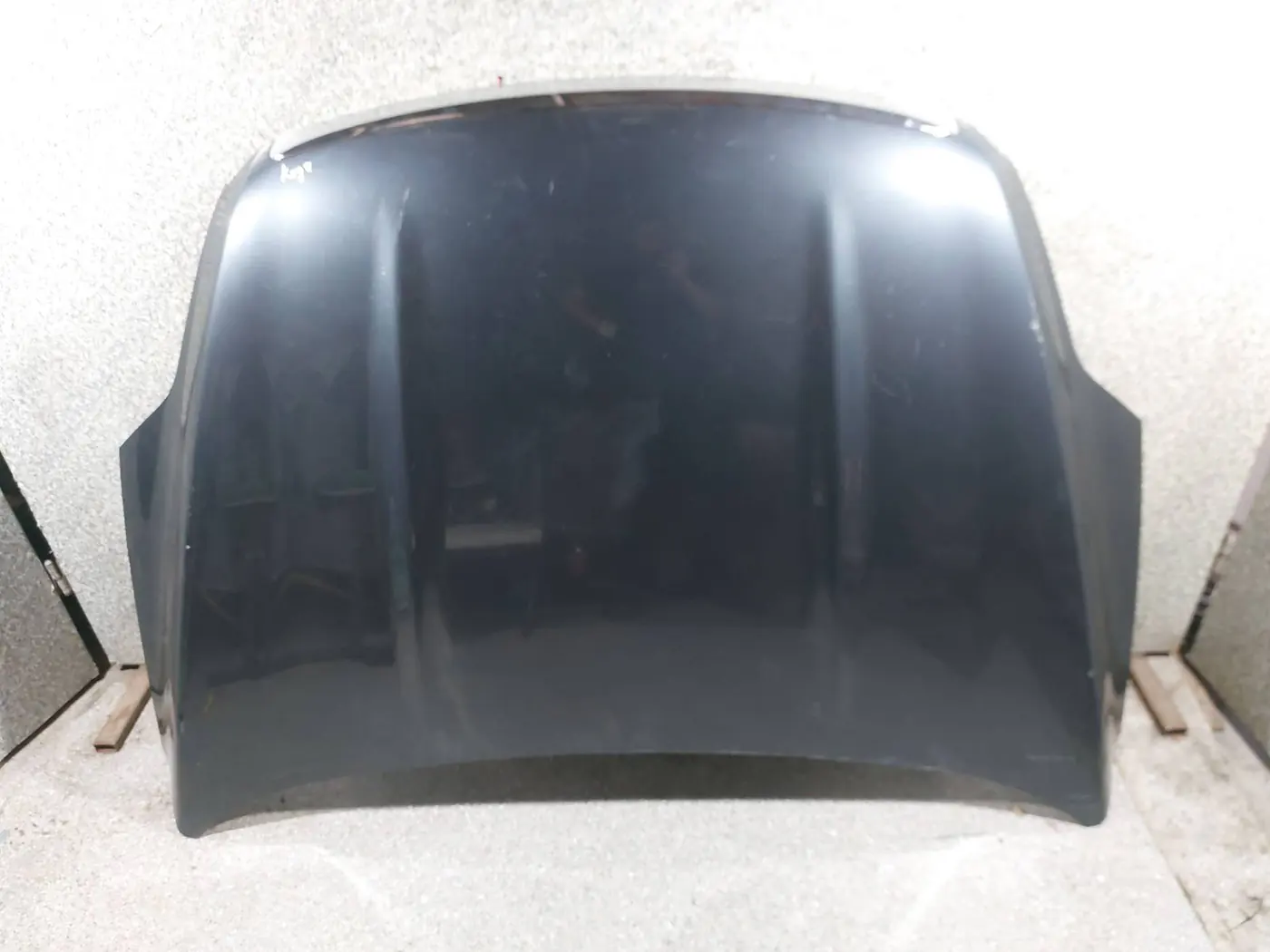 Капот к Ford Kuga 2011