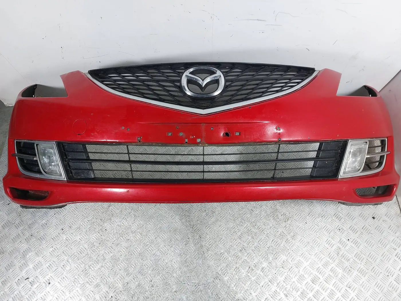 Бампер передний к Mazda 6 2009