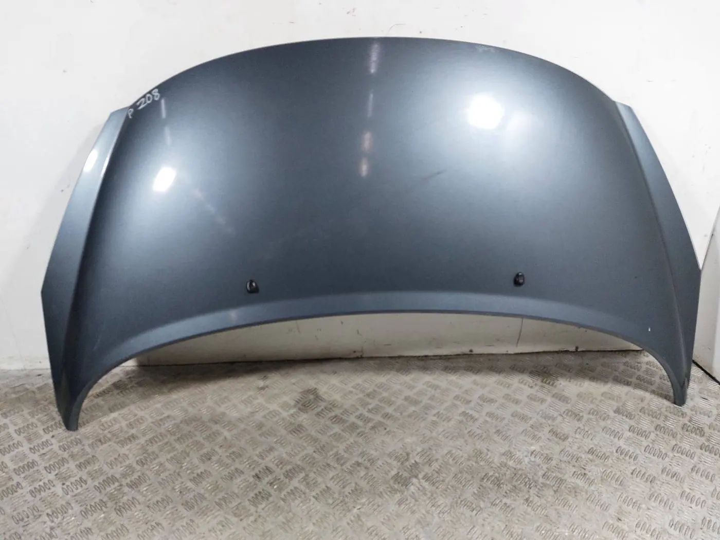 Капот к Peugeot 207 2008