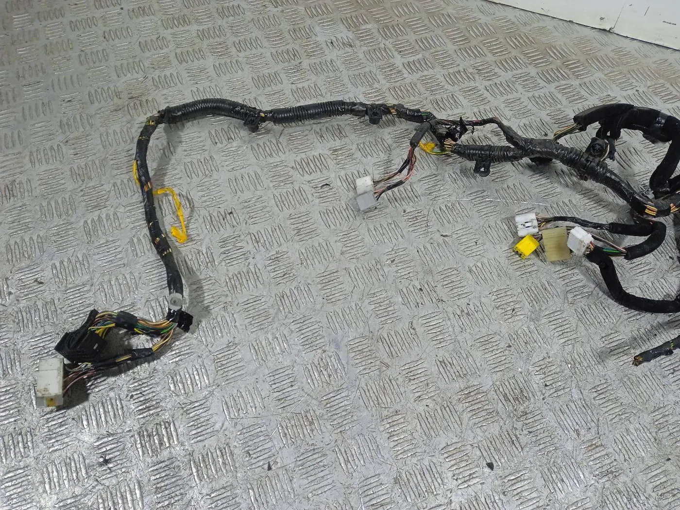 Проводка салона к Hyundai i10 2009