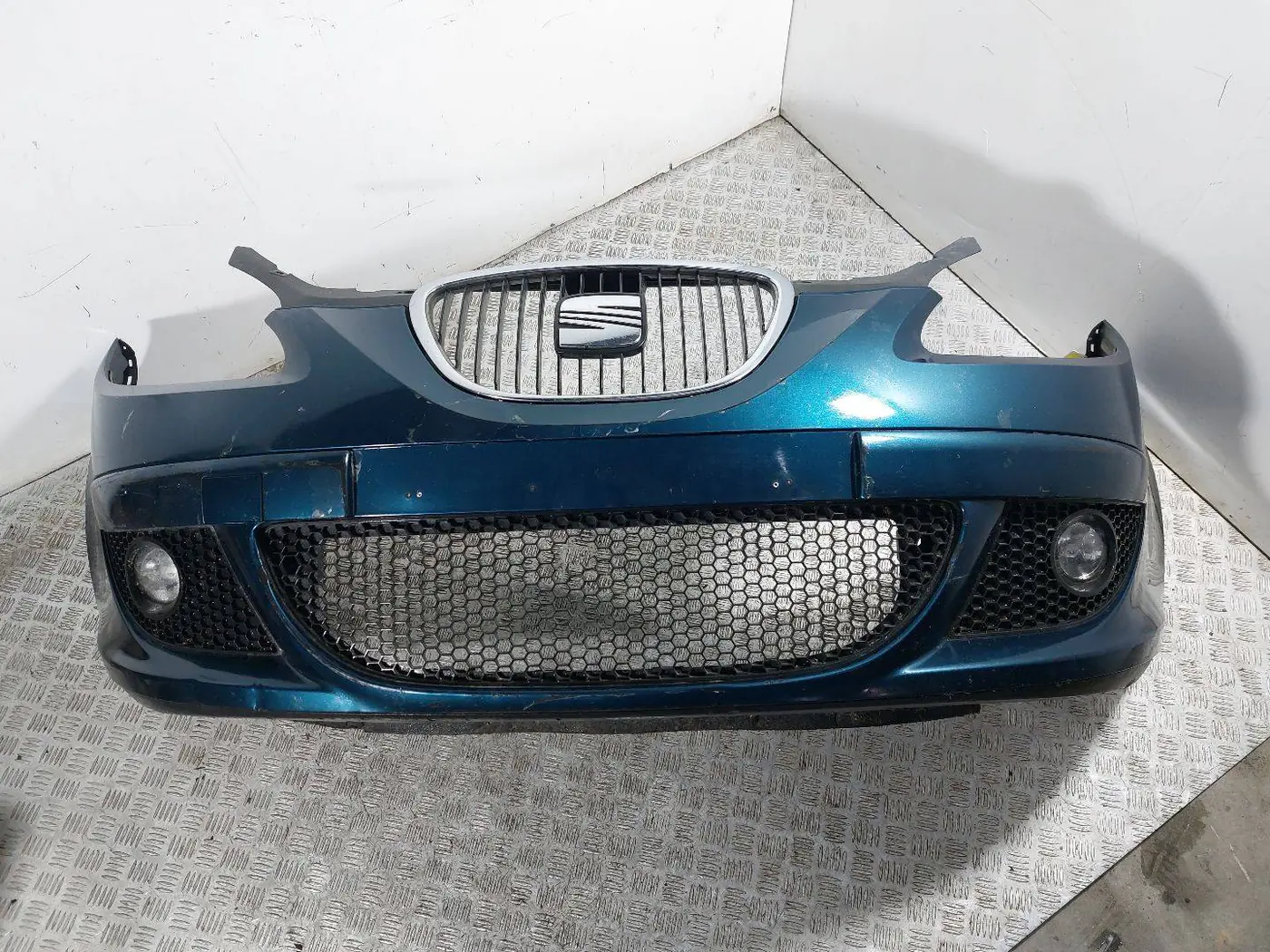 Бампер передний к SEAT Altea 2007
