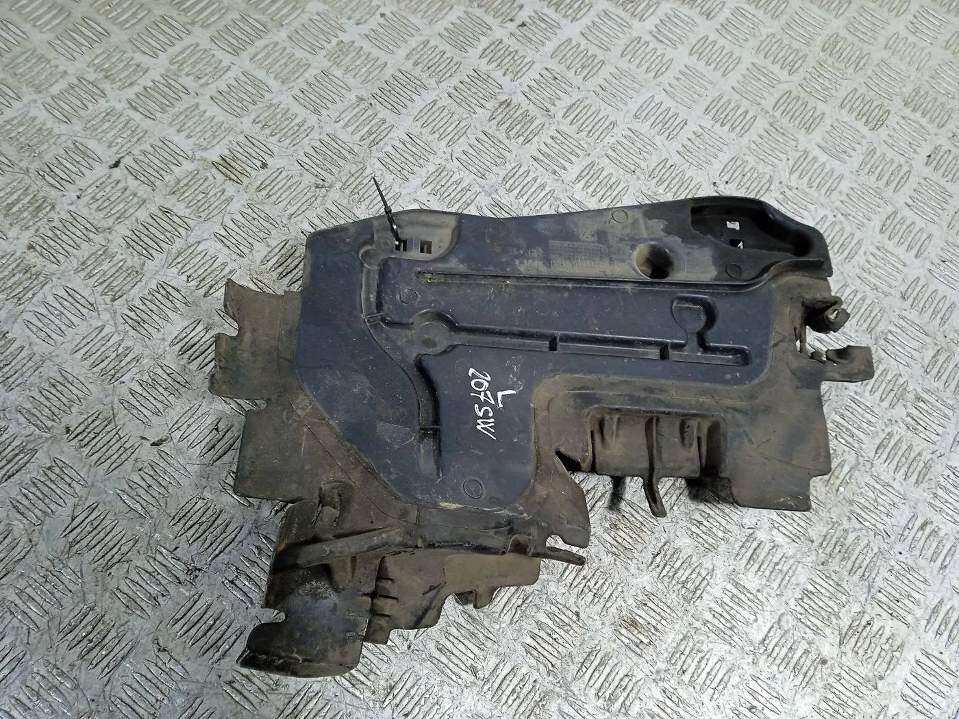 Дефлектор к Peugeot 207 2008