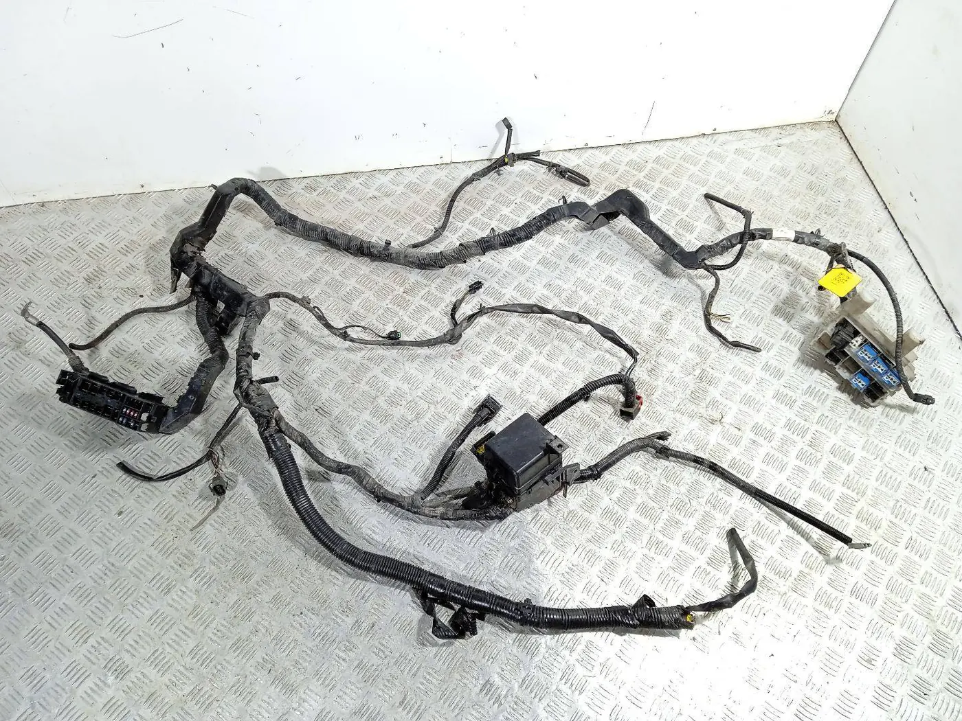 Проводка к Nissan Almera 2002