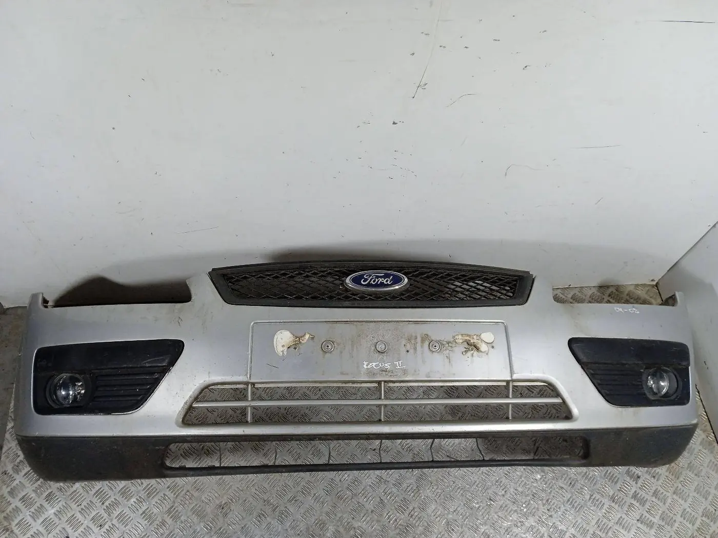 Бампер передний к Ford Focus 2006