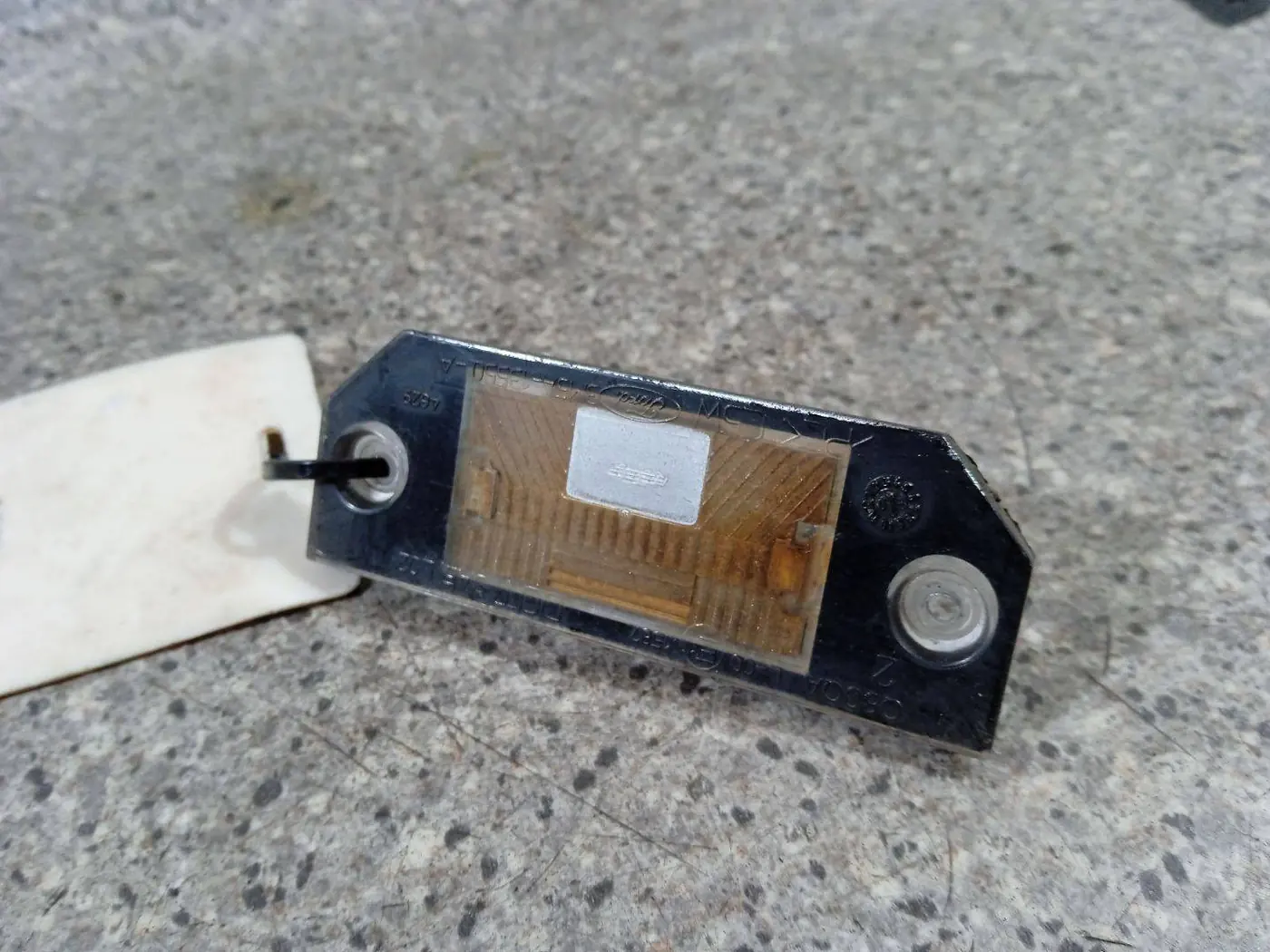 Подсветка номера к Ford Focus 2008