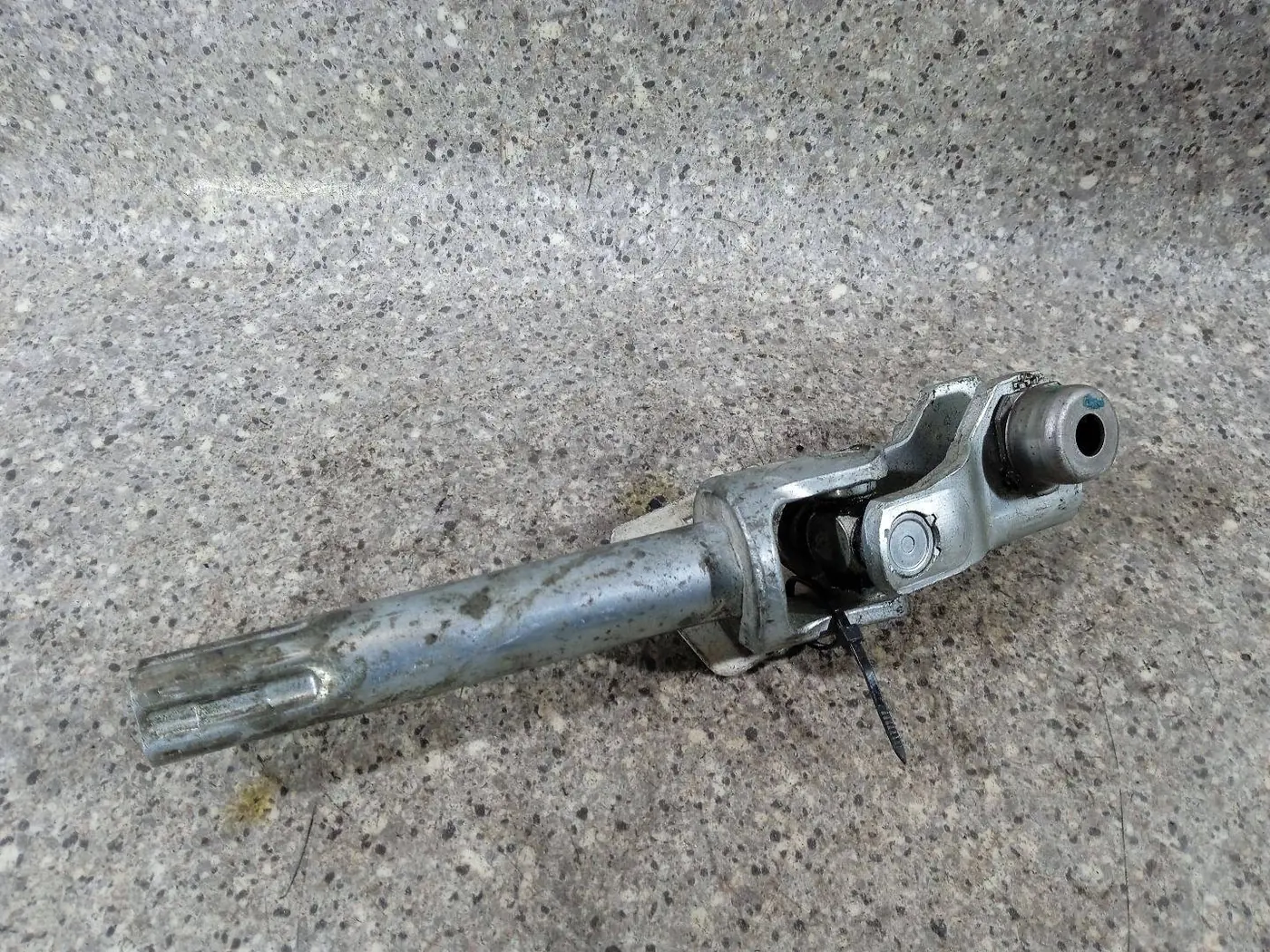 Рулевой карданчик к Renault Megane 2004