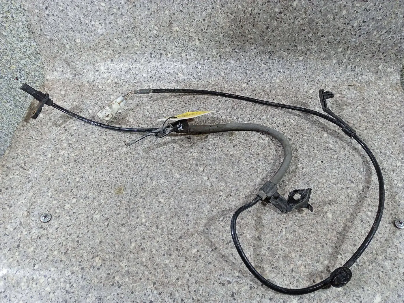 Датчик ABS к Toyota Yaris 2007