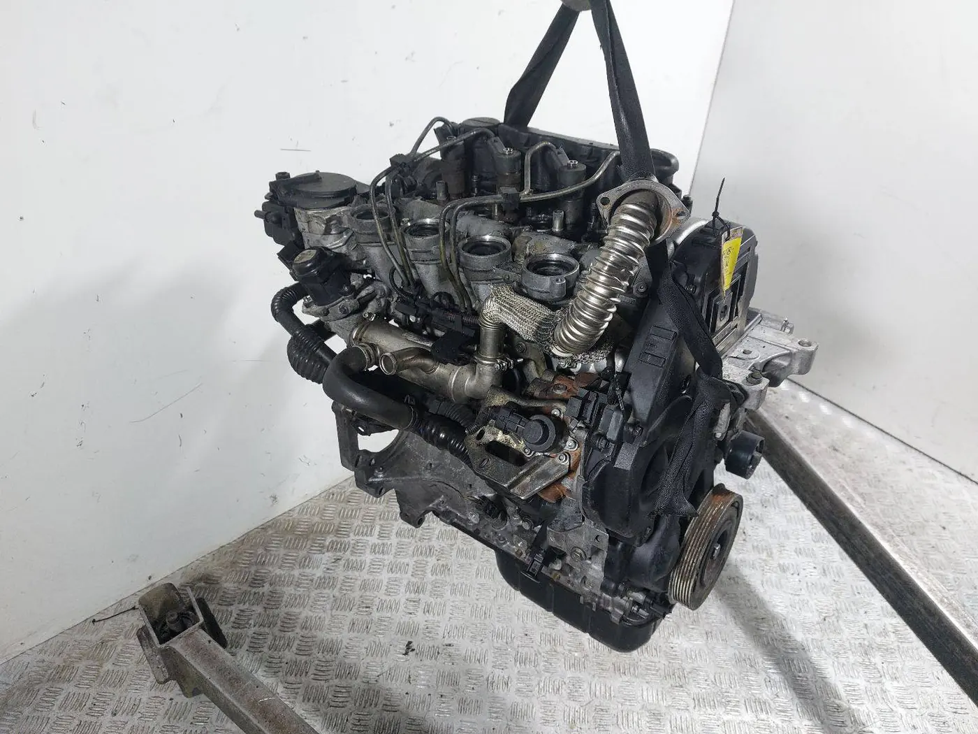 Двигатель к Peugeot 307 2003