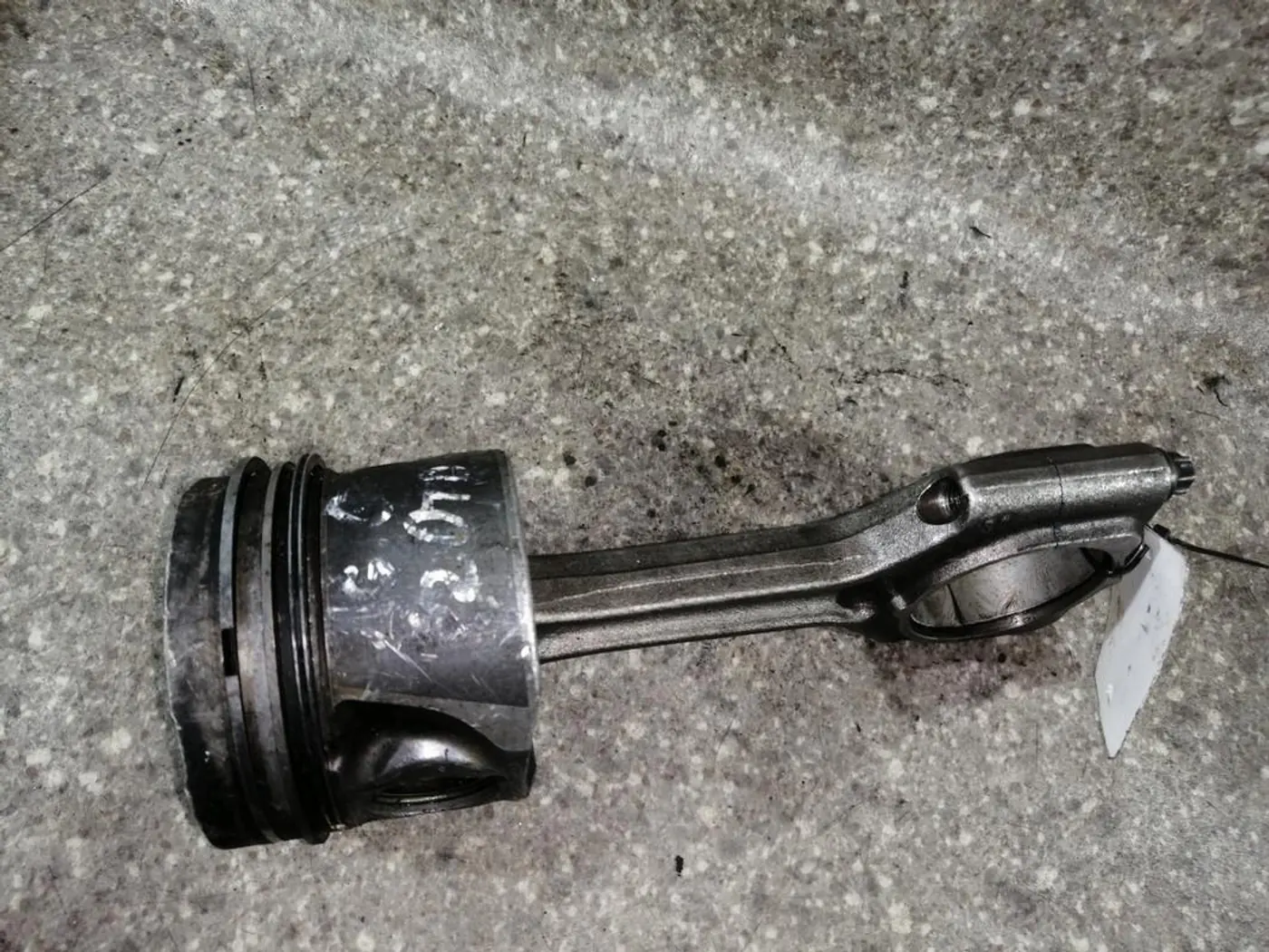 Поршень к Opel Astra 2001