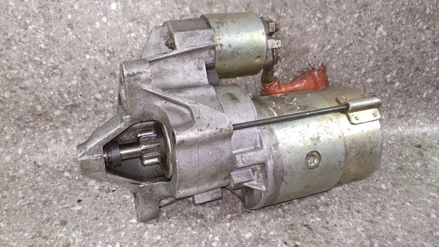 Стартер к Peugeot 405 1991