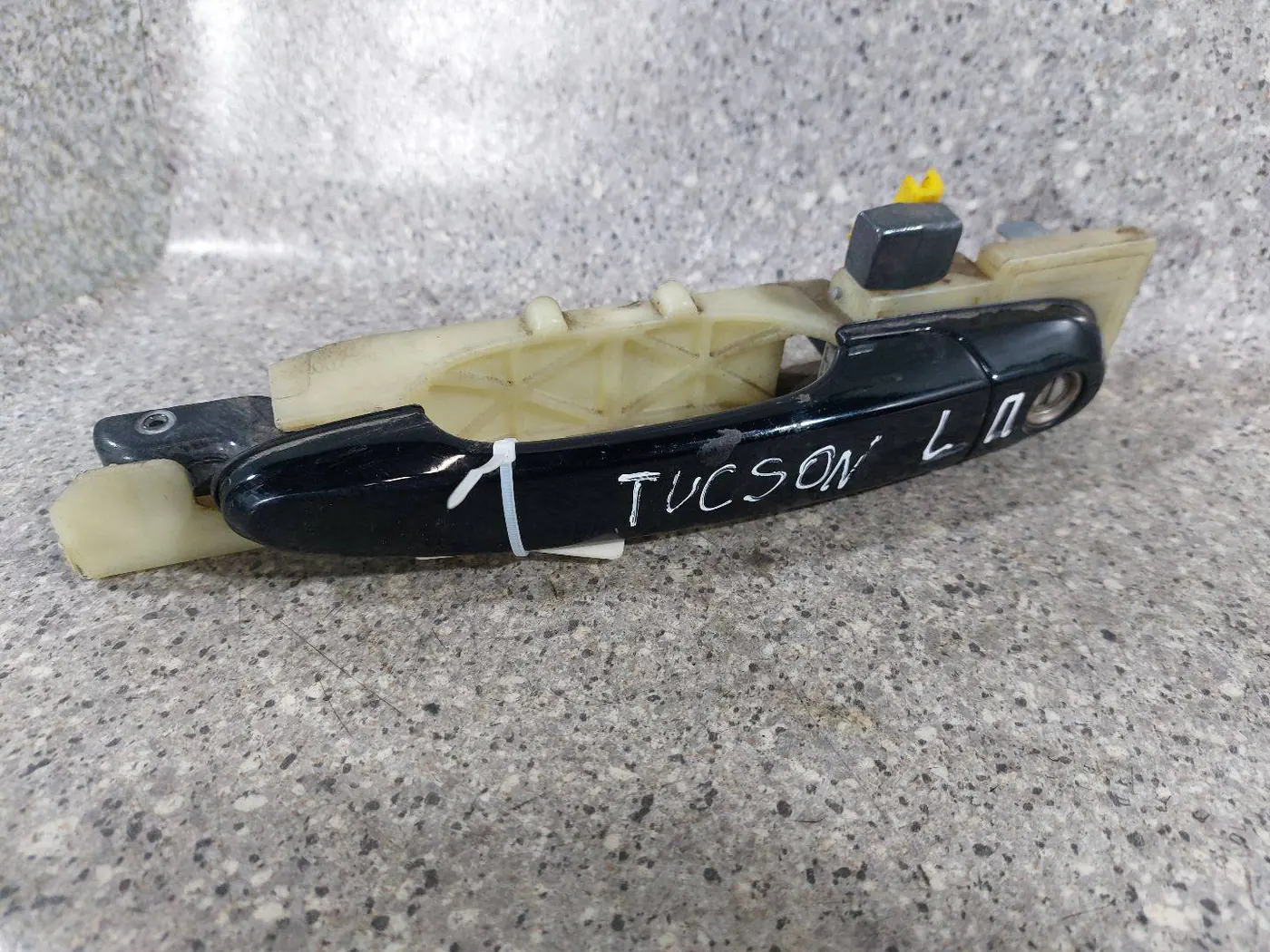 Ручки наружные к Hyundai Tucson 2007