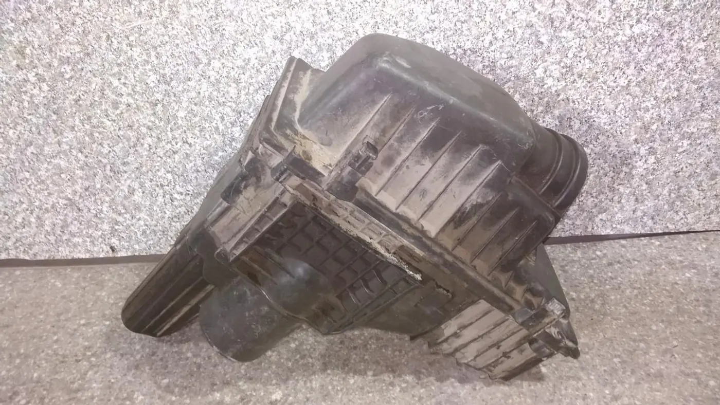 Корпус воздушного фильтра к Fiat Ulysse 2005