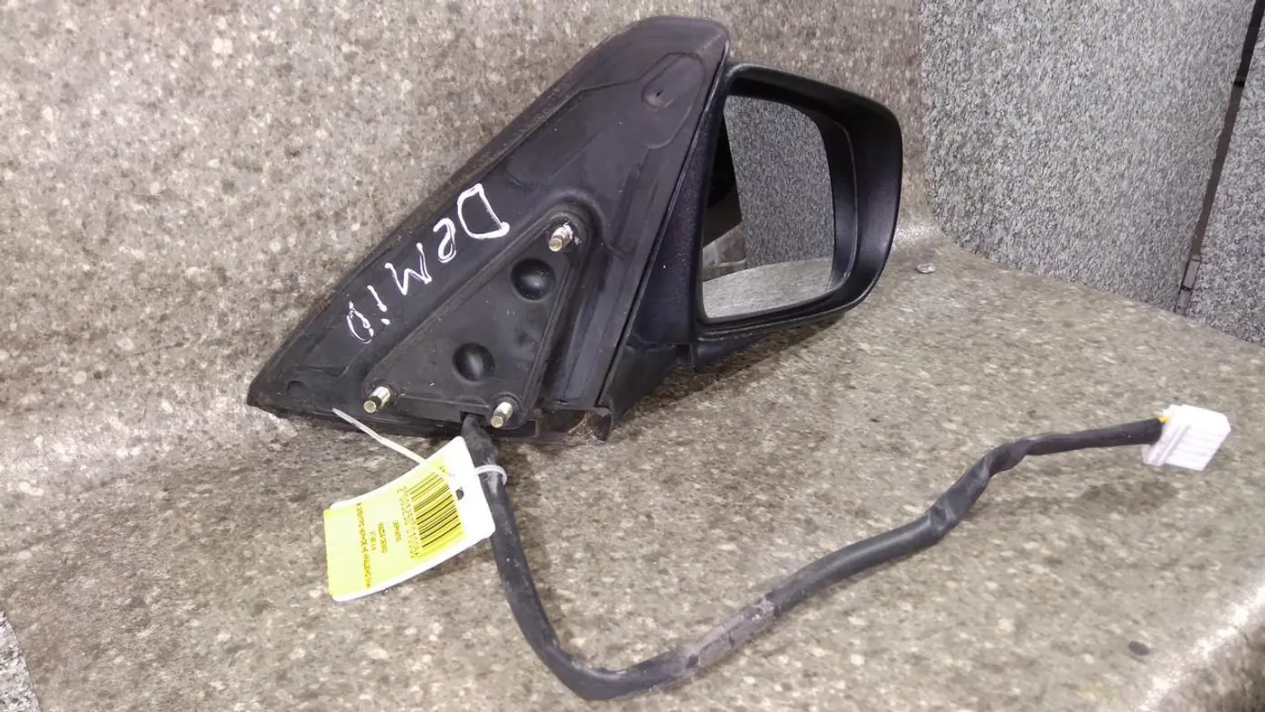 Зеркало наружное правое к Mazda Demio 1999