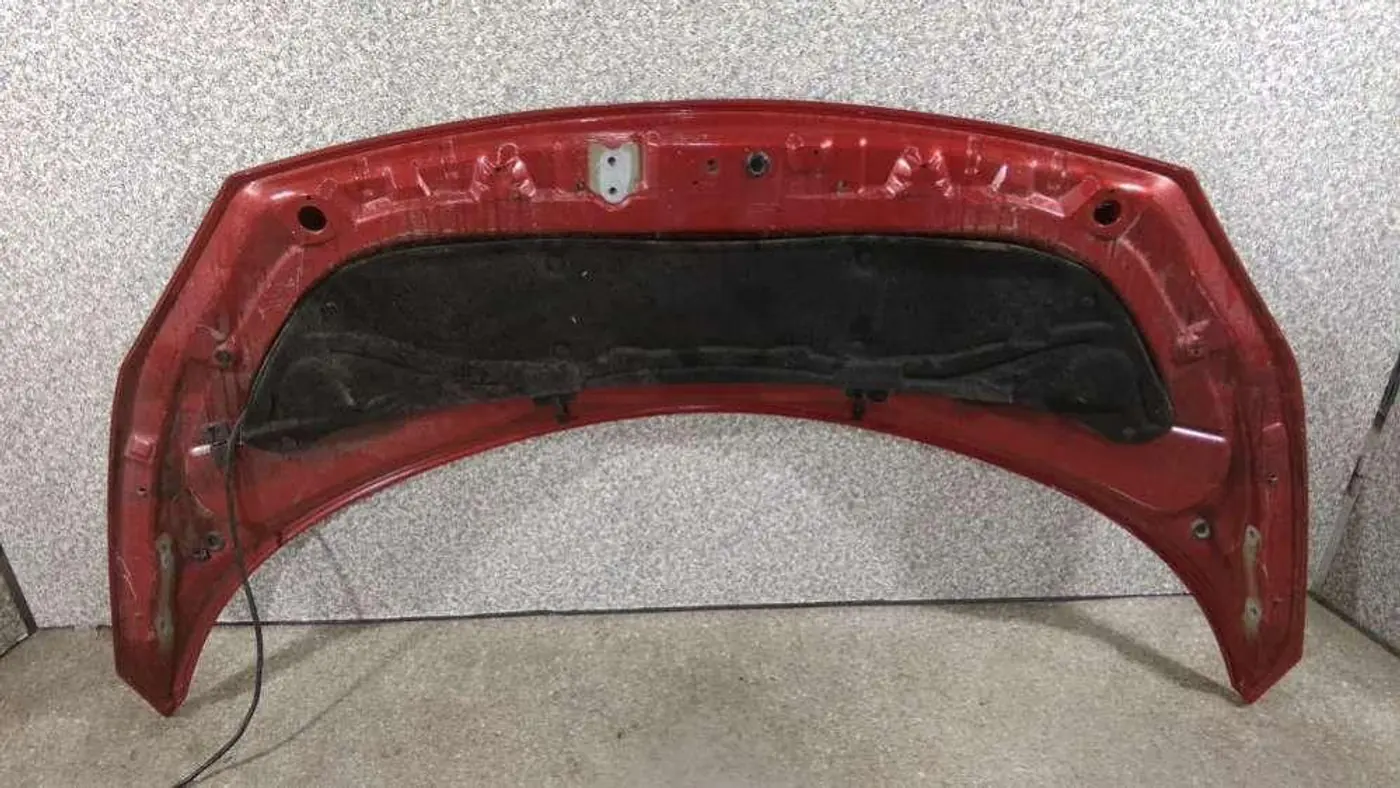 Капот к Renault Scenic 2005