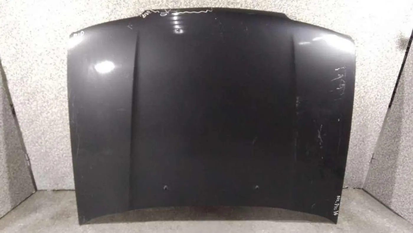 Капот к Nissan Primera 1994