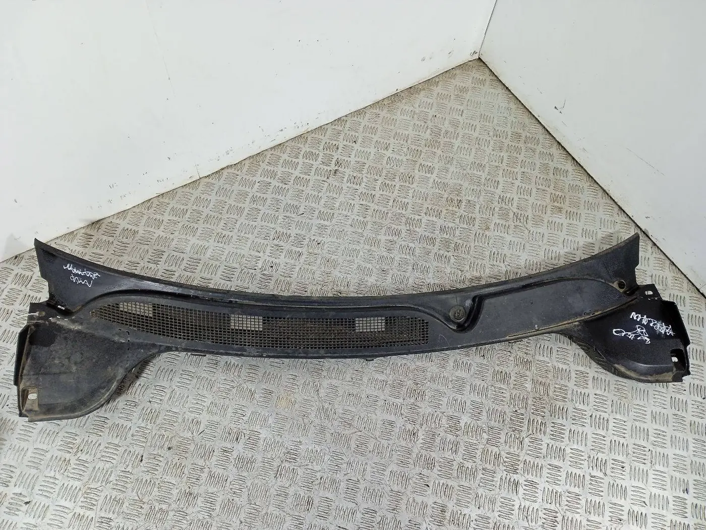 Дождевик к Renault Megane 2004