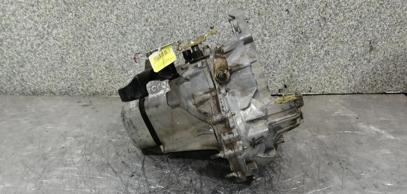 КПП механическая (МКПП) к Citroen C3 2004