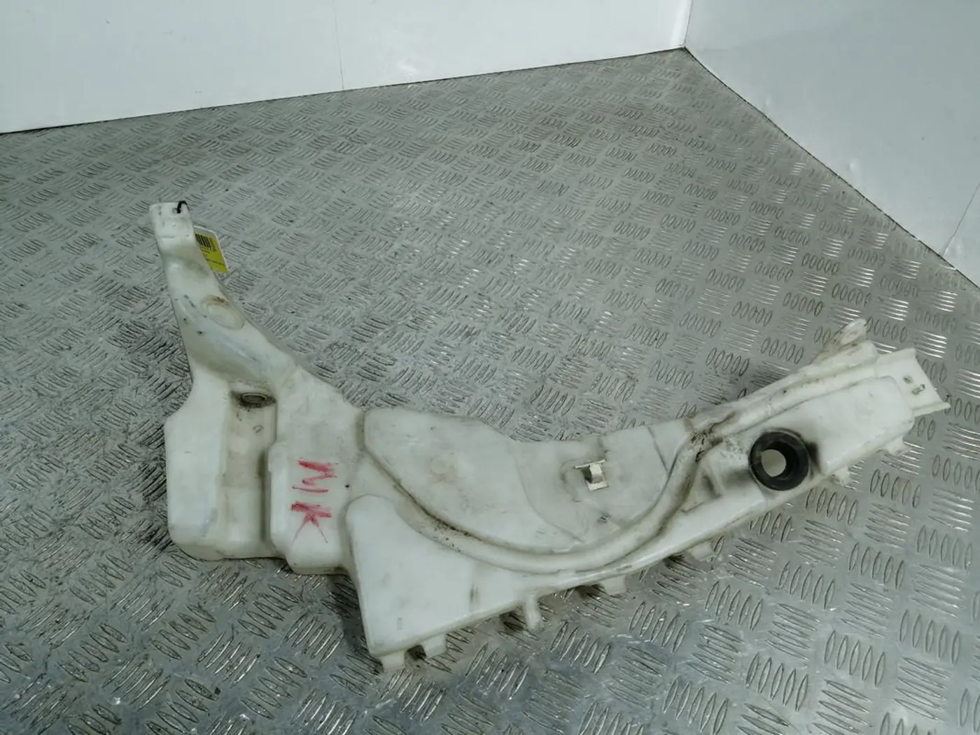 Бачок омывателя к Ford Focus 2008