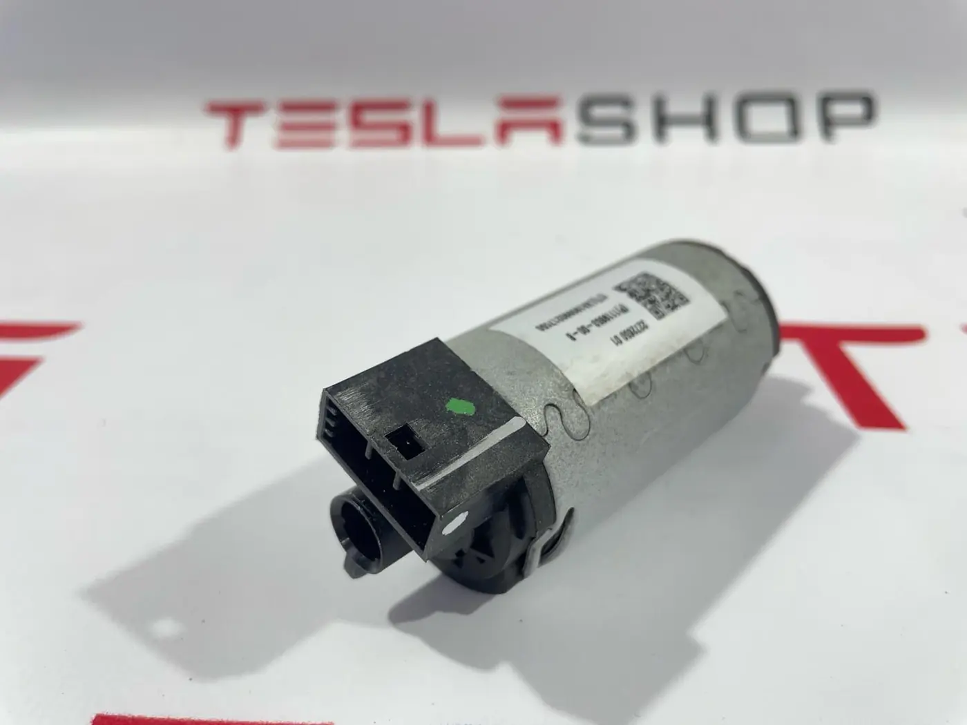 Механизм (прочие) к Tesla Model 3 2019