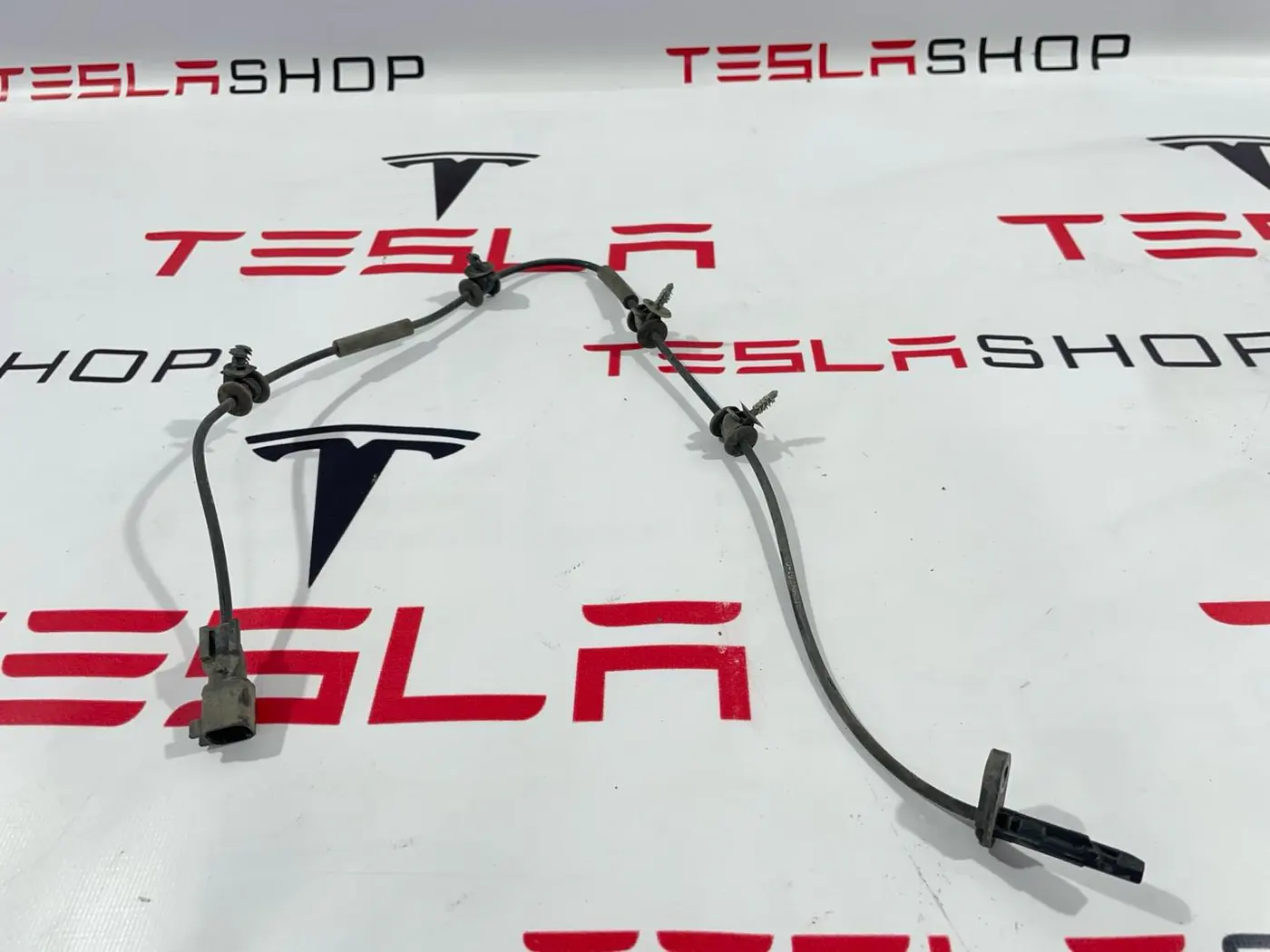 Датчик ABS к Tesla Model 3 2019