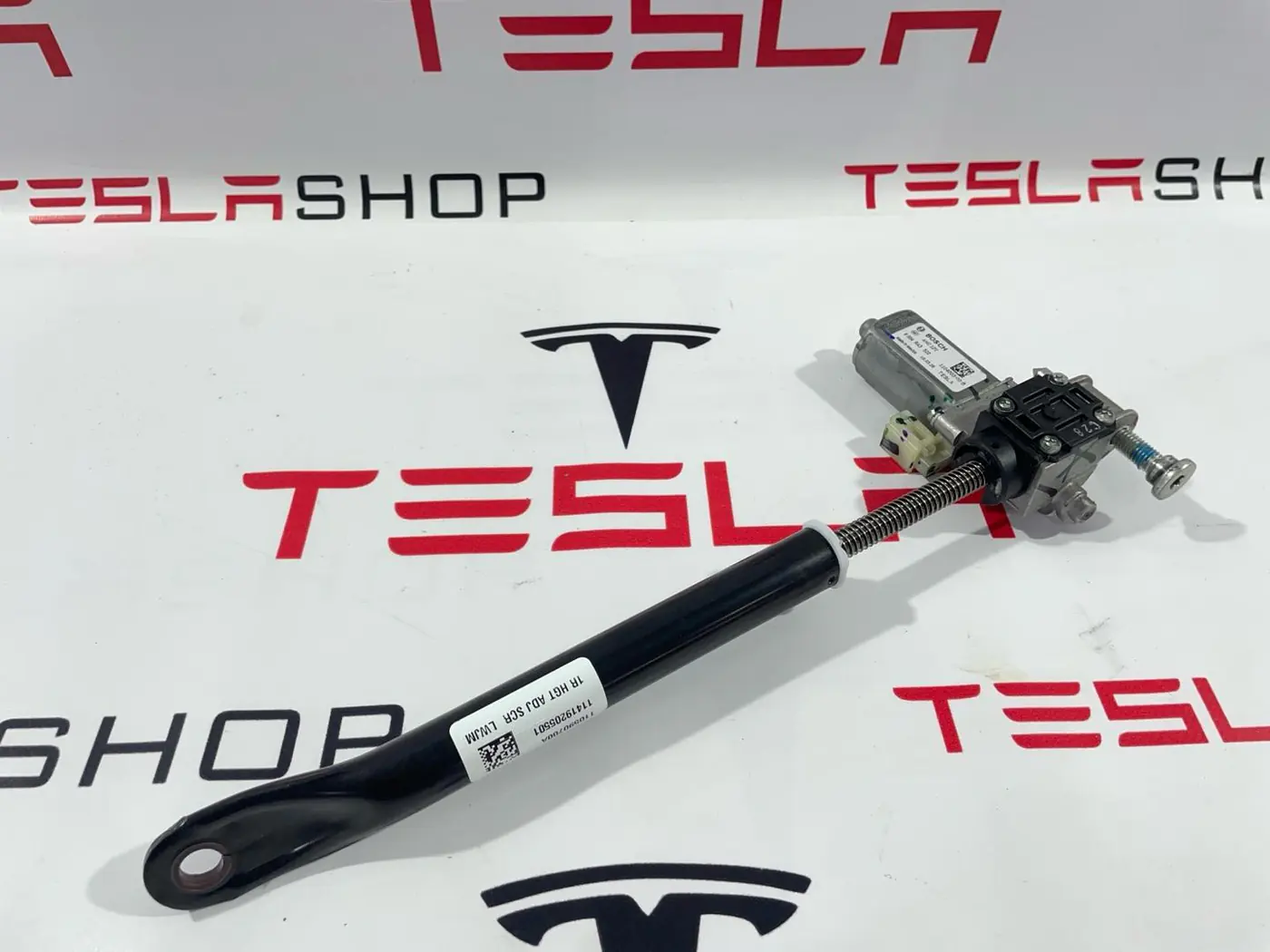 Механизм (прочие) к Tesla Model 3 2019