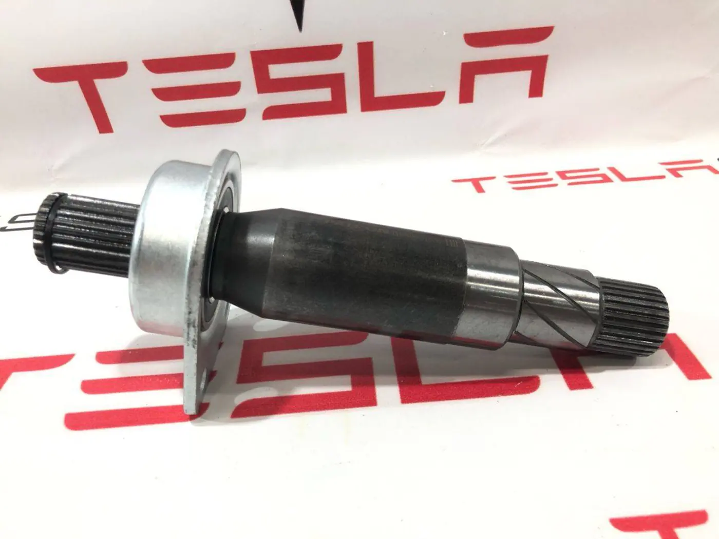 Вал промежуточный к Tesla Model X 2017
