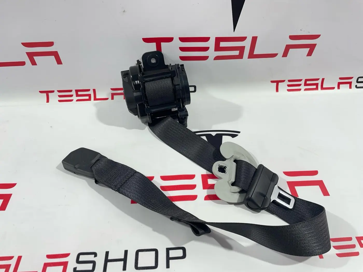 Ремень безопасности к Tesla Model 3 2019
