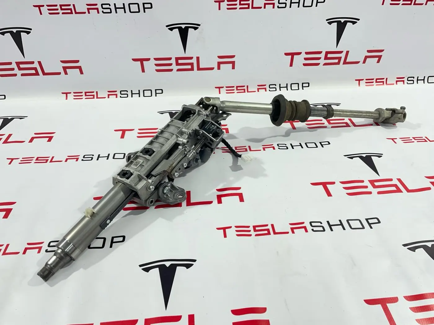 Рулевая колонка к Tesla Model 3 2019