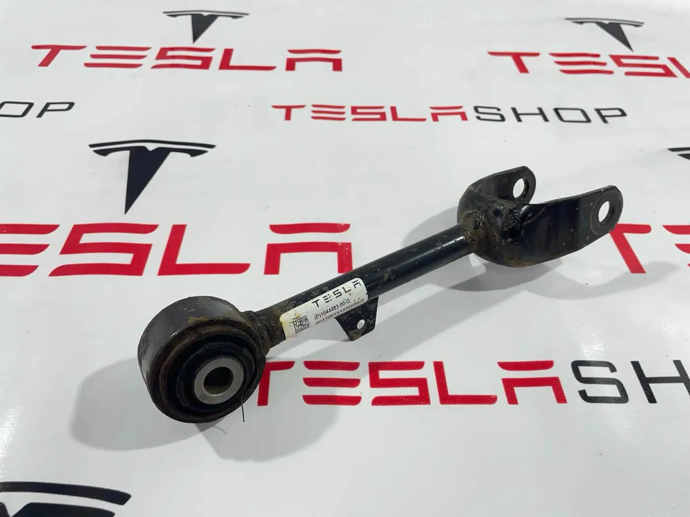 Рычаг задний к Tesla Model 3 2019
