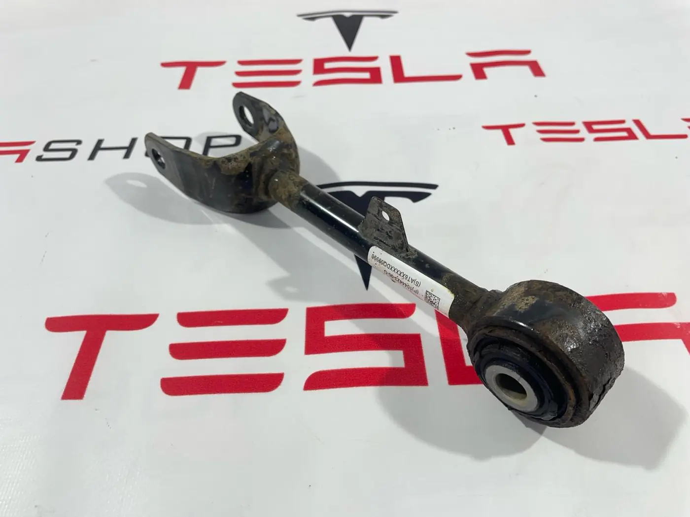 Рычаг задний к Tesla Model 3 2019