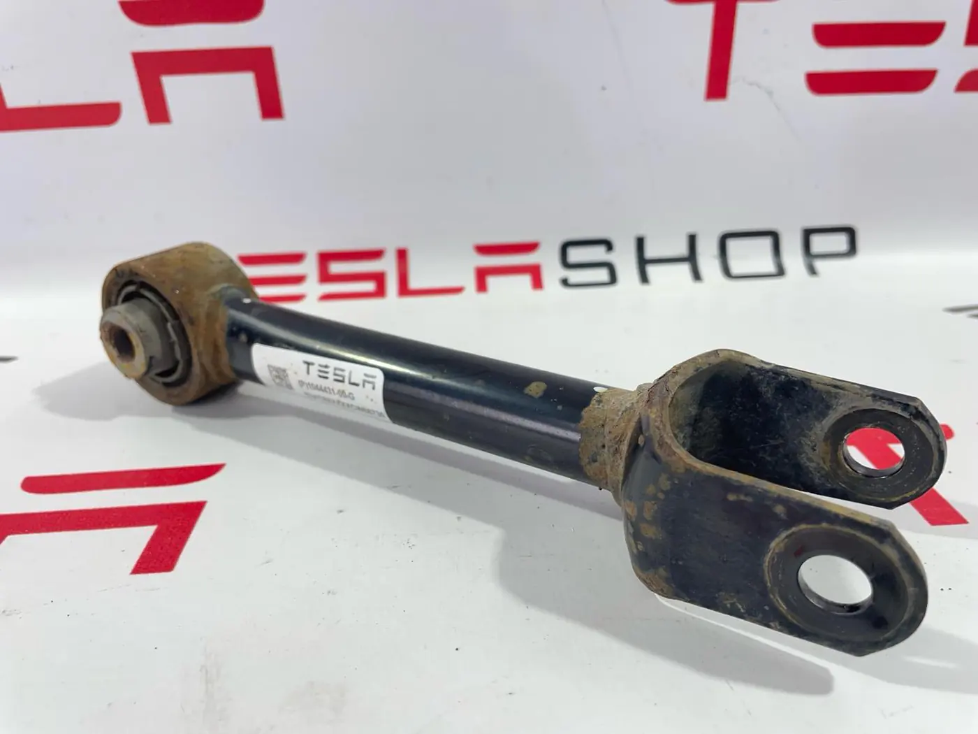 Рычаг задний к Tesla Model 3 2019