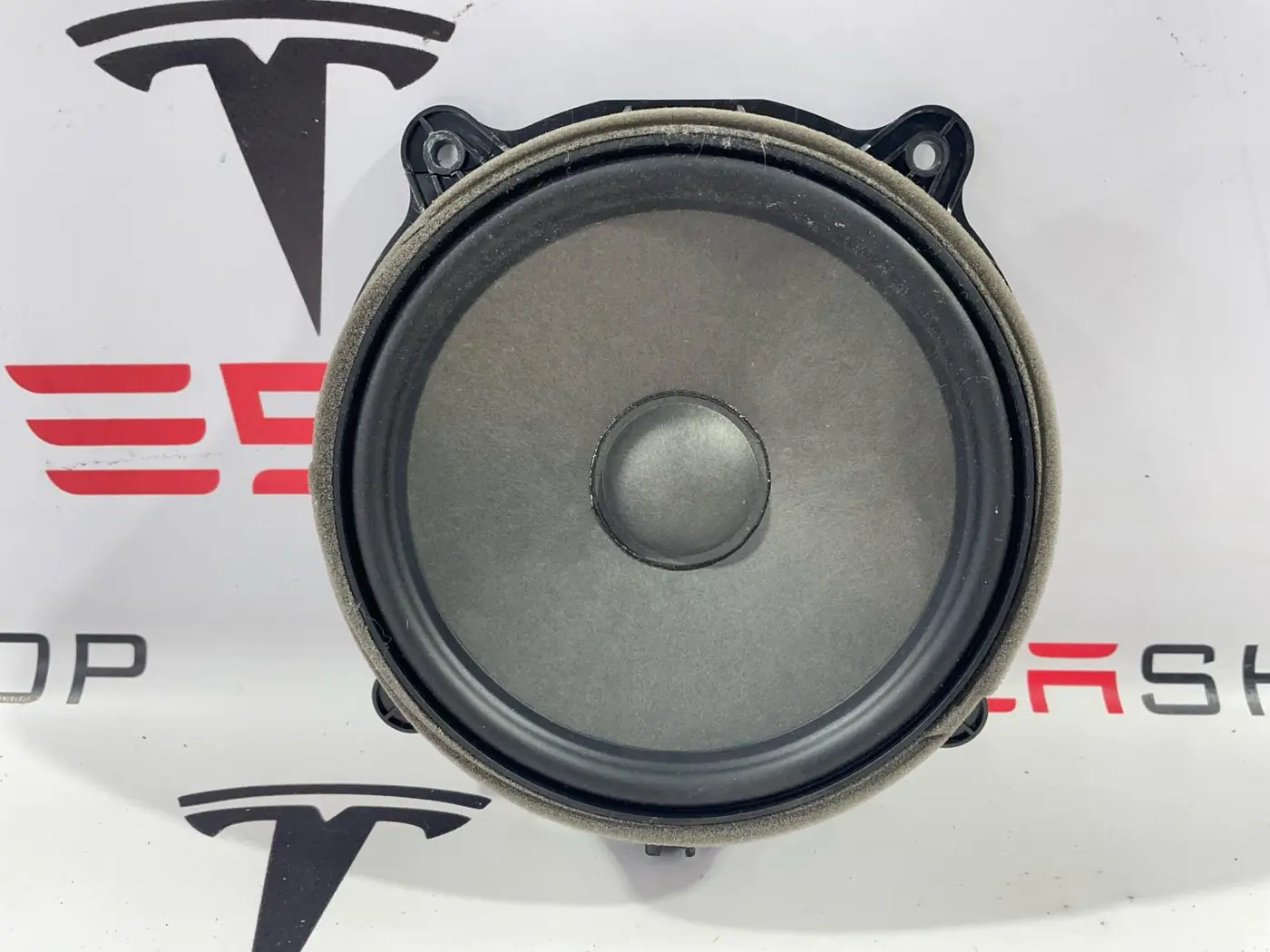 Динамик к Tesla Model 3 2019