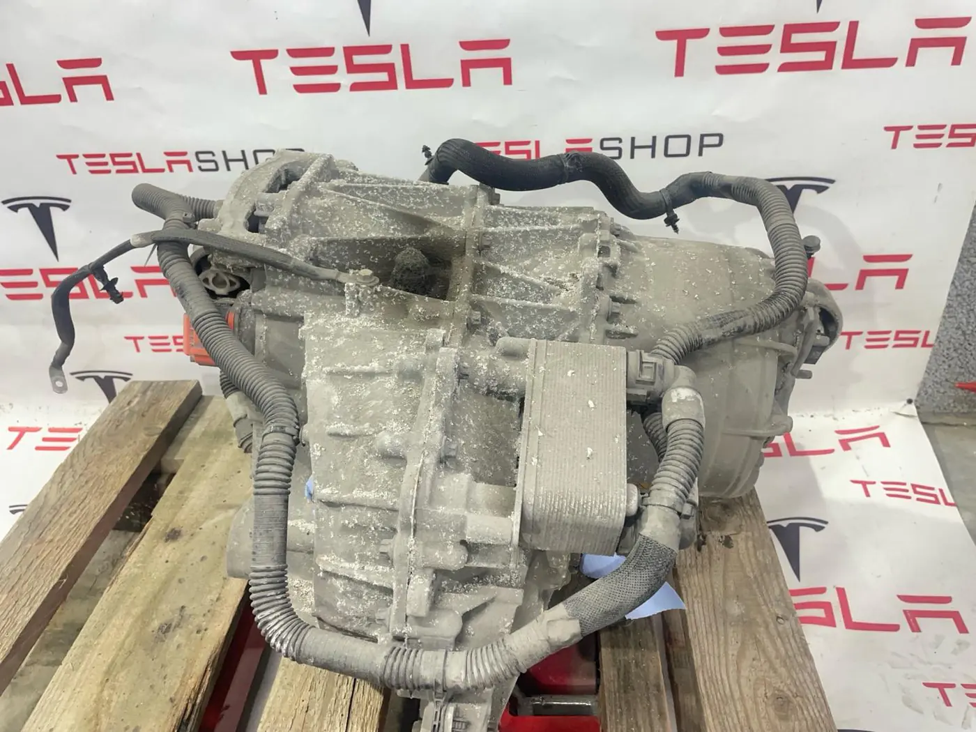Электродвигатель к Tesla Model 3 2019