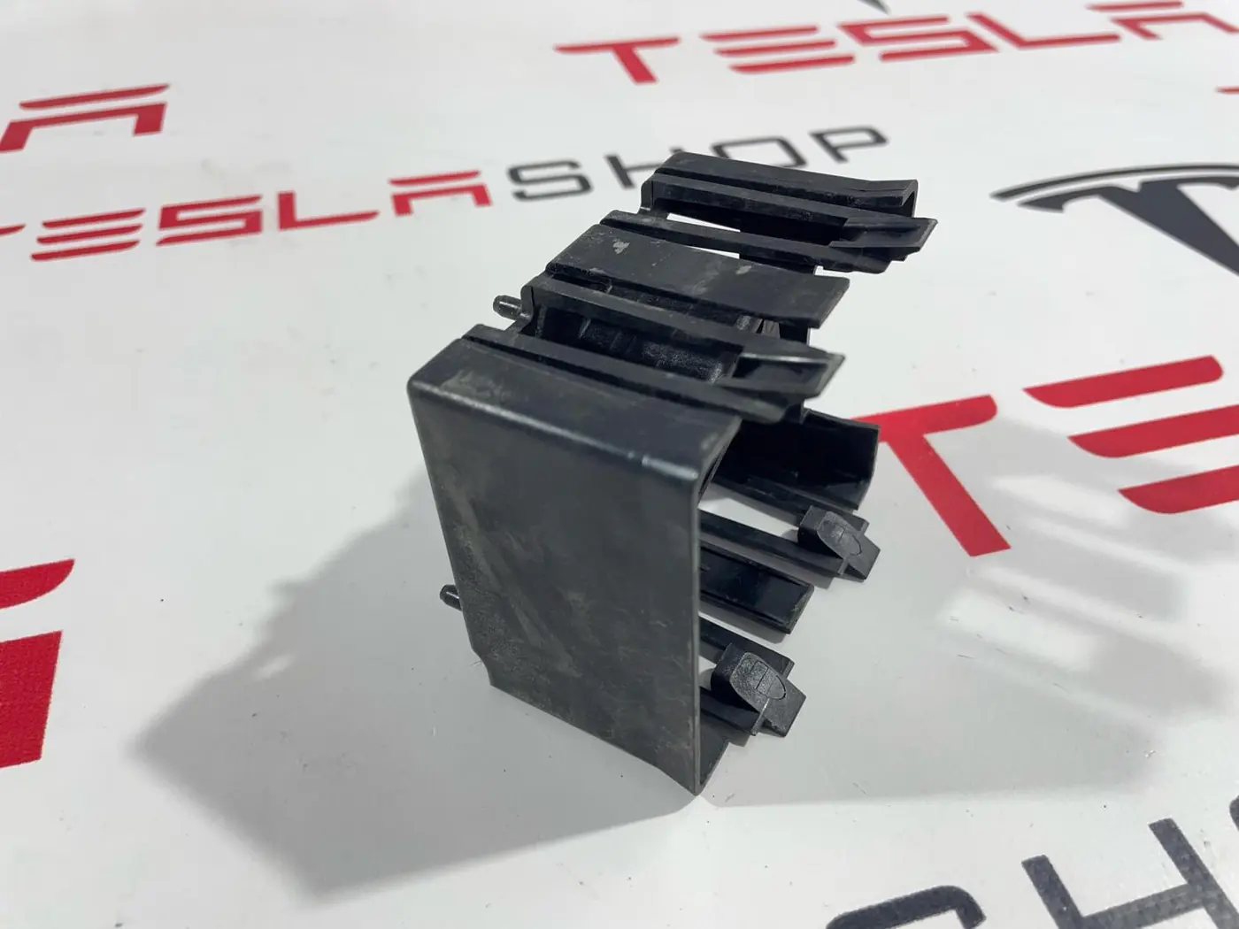 Радар к Tesla Model 3 2019