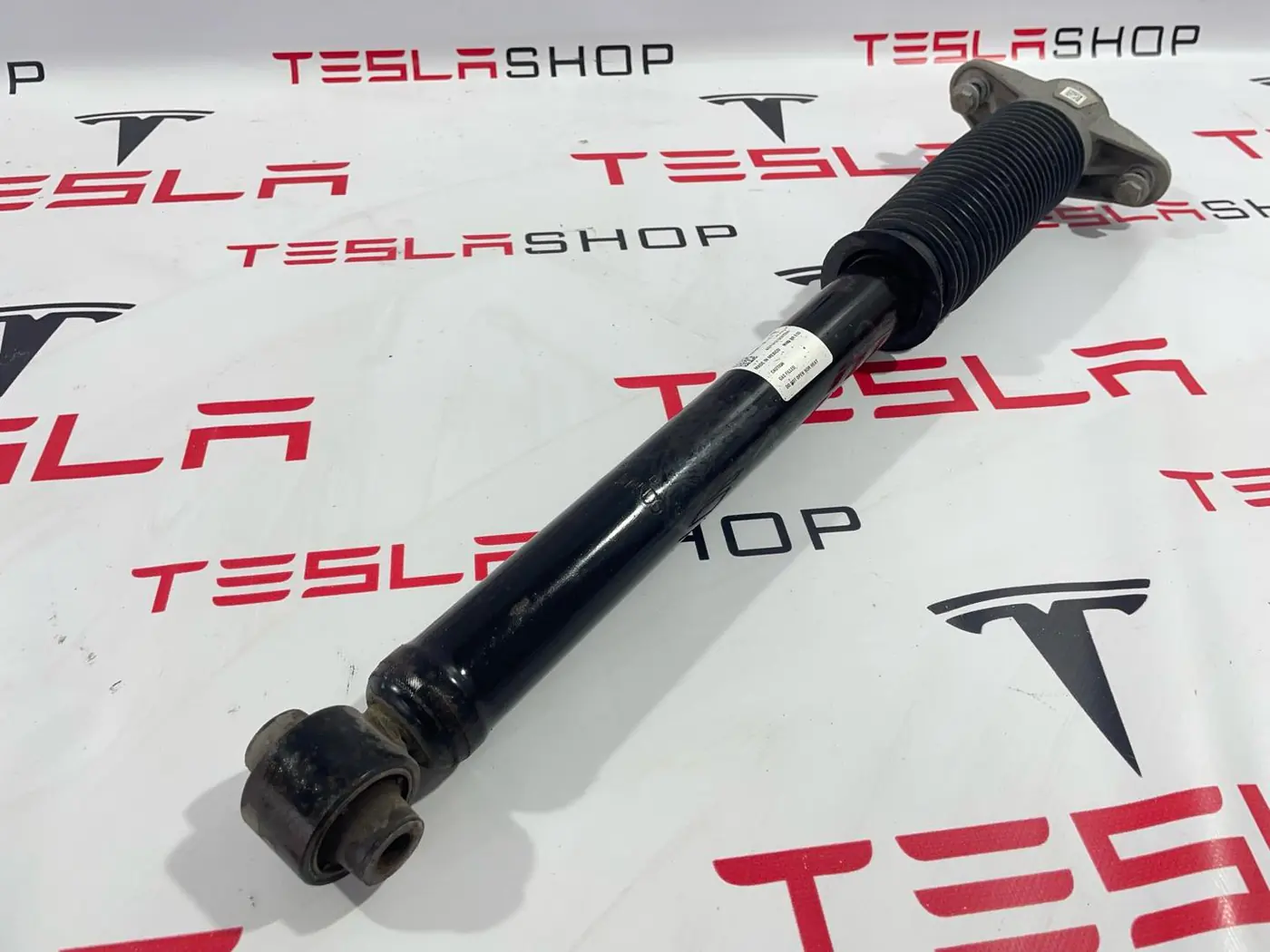 Амортизатор задний к Tesla Model 3 2019