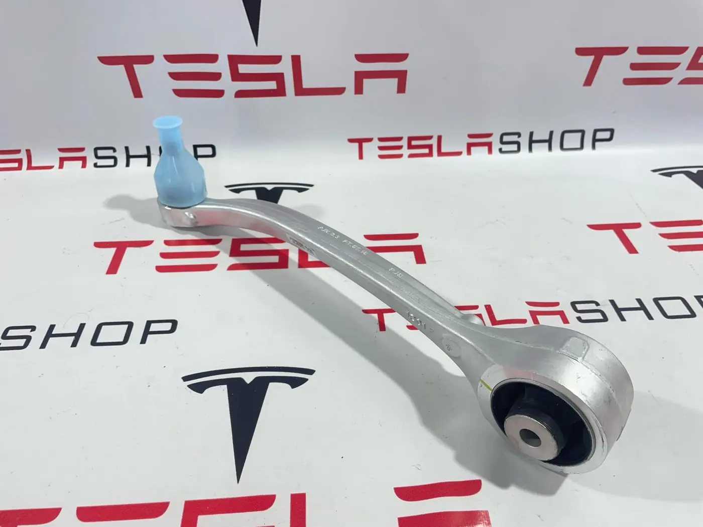 Рычаг передний к Tesla Model S 2019