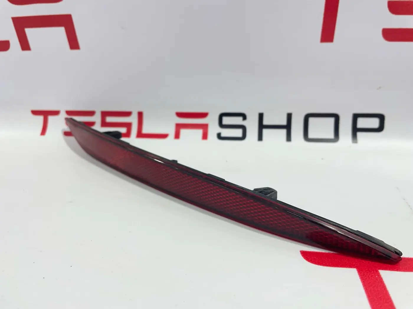 Отражатель фары к Tesla Model 3 2019