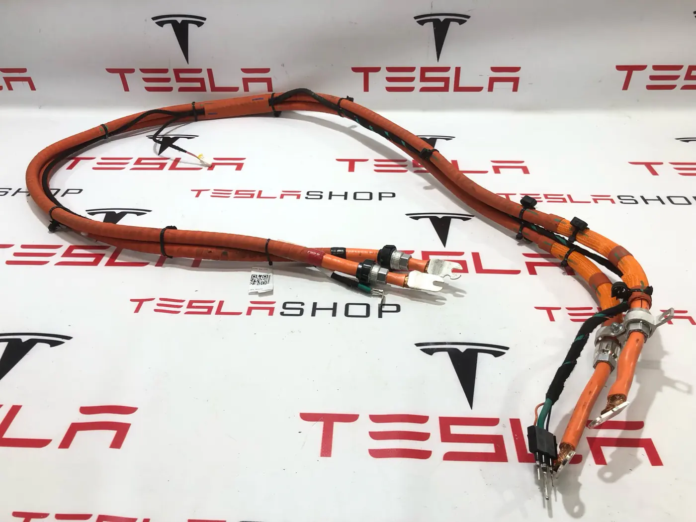 Порт зарядный к Tesla Model S 2019