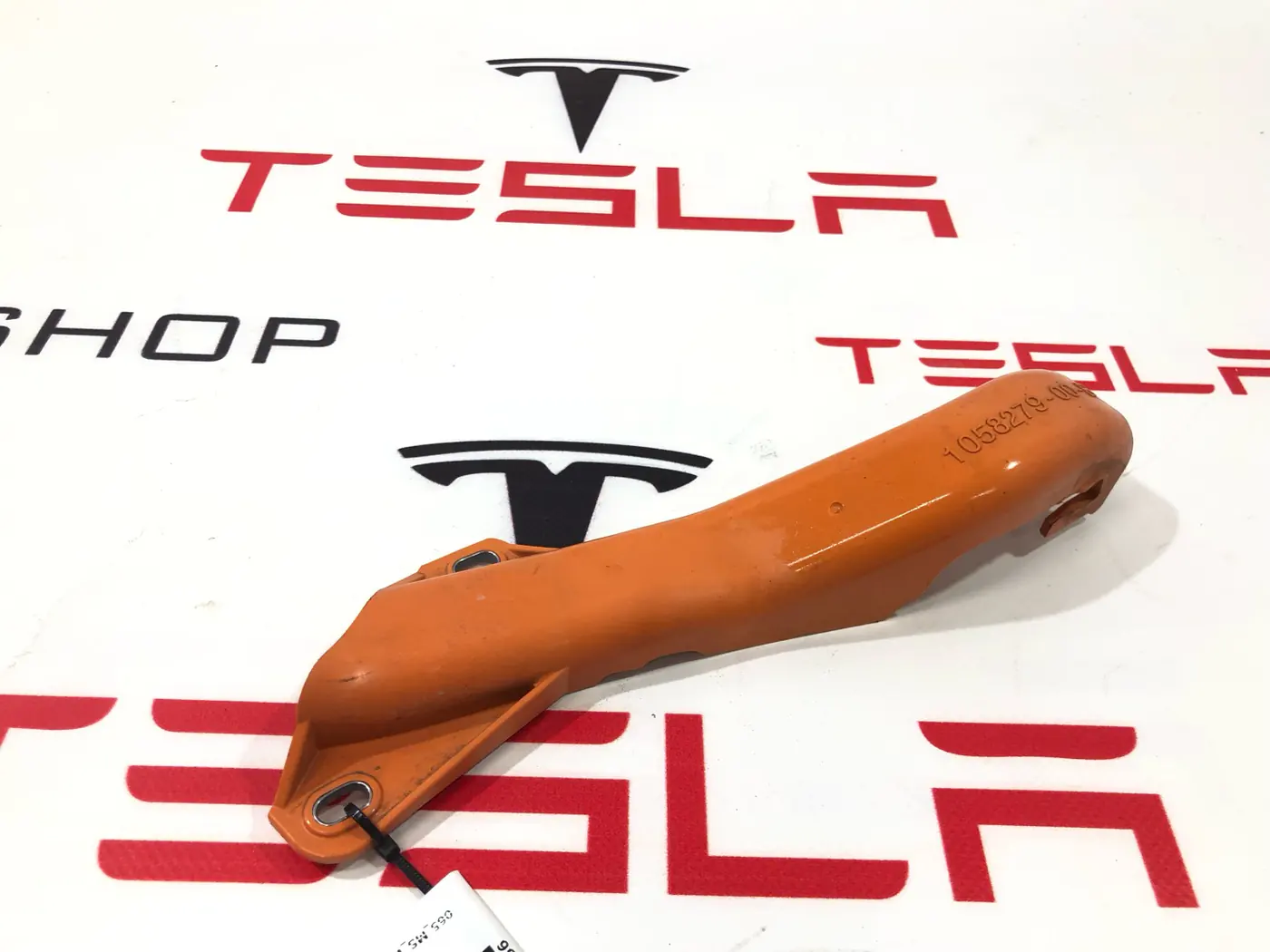 Заглушка к Tesla Model S 2019
