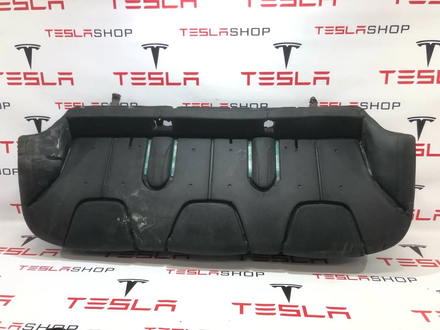 Сиденье заднее к Tesla Model S 2015