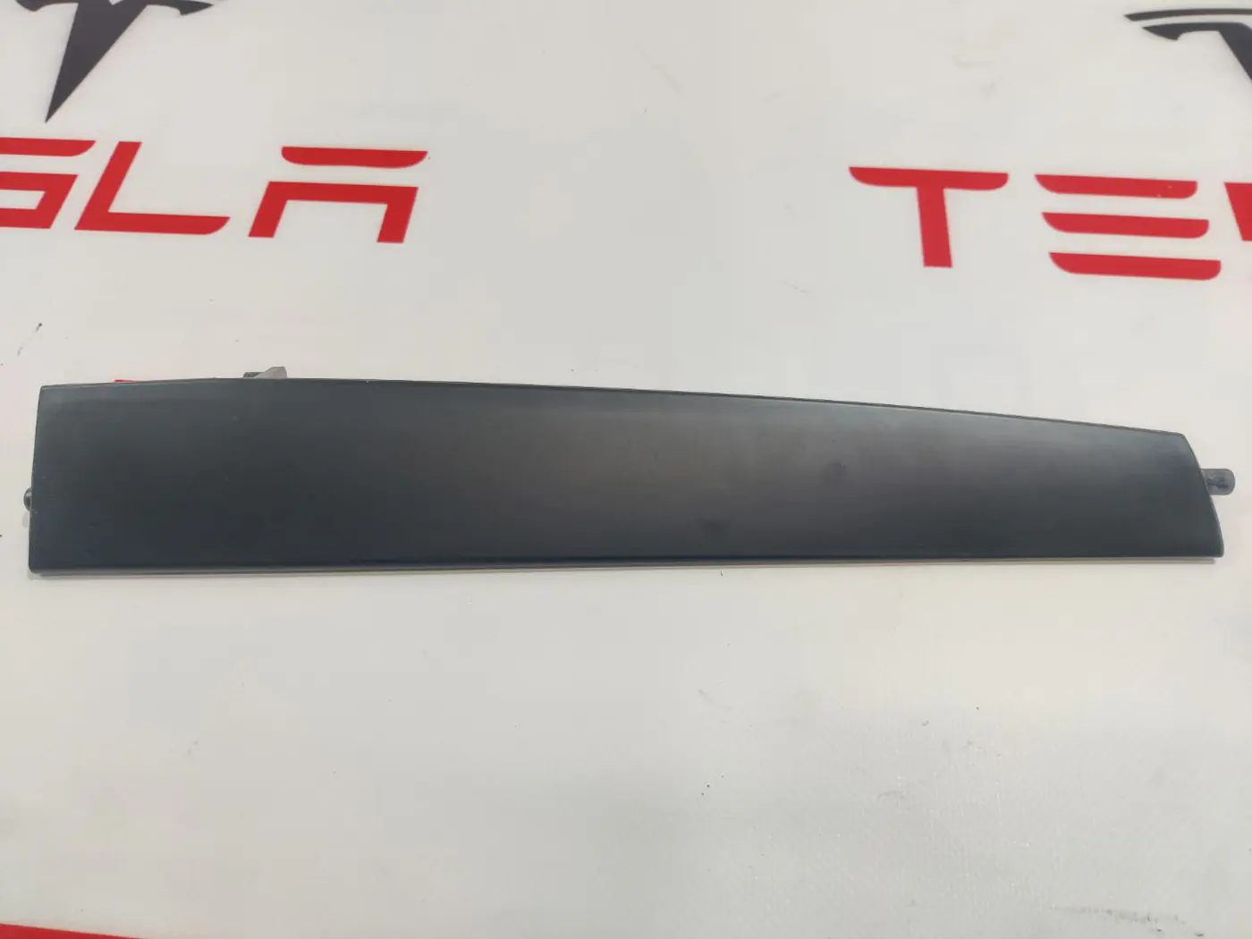 Жалюзи к Tesla Model X 2016