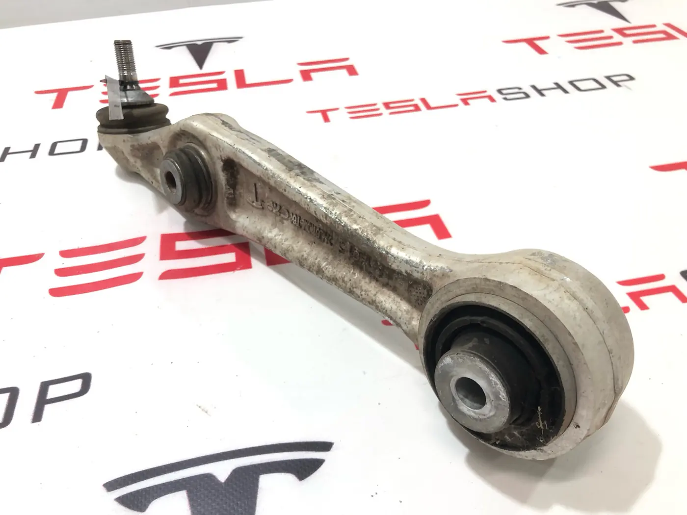 Рычаг передний к Tesla Model X 2019