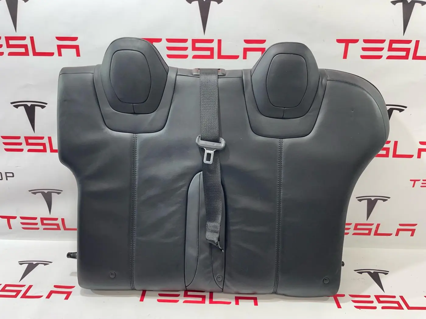 Сиденье заднее к Tesla Model S 2019