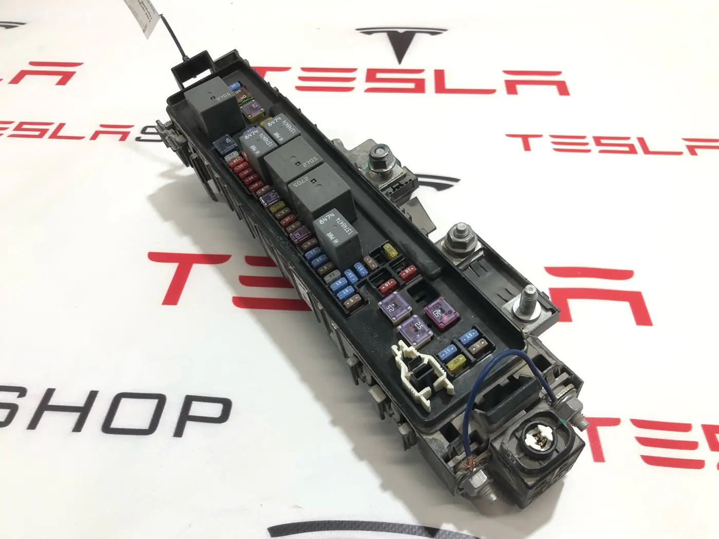 Короб предохранителей к Tesla Model X 2016