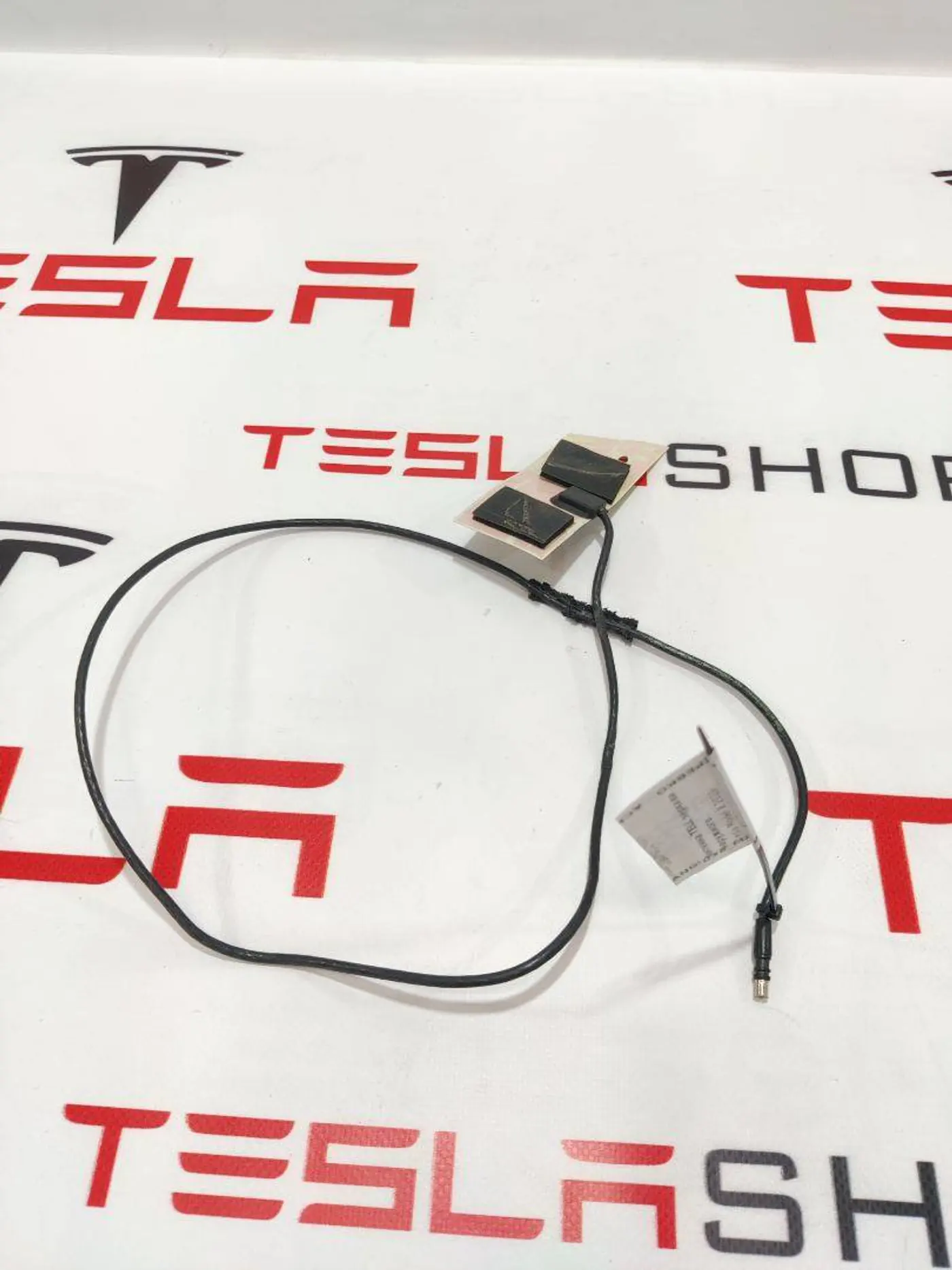 Антенна  к Tesla Model X 2019
