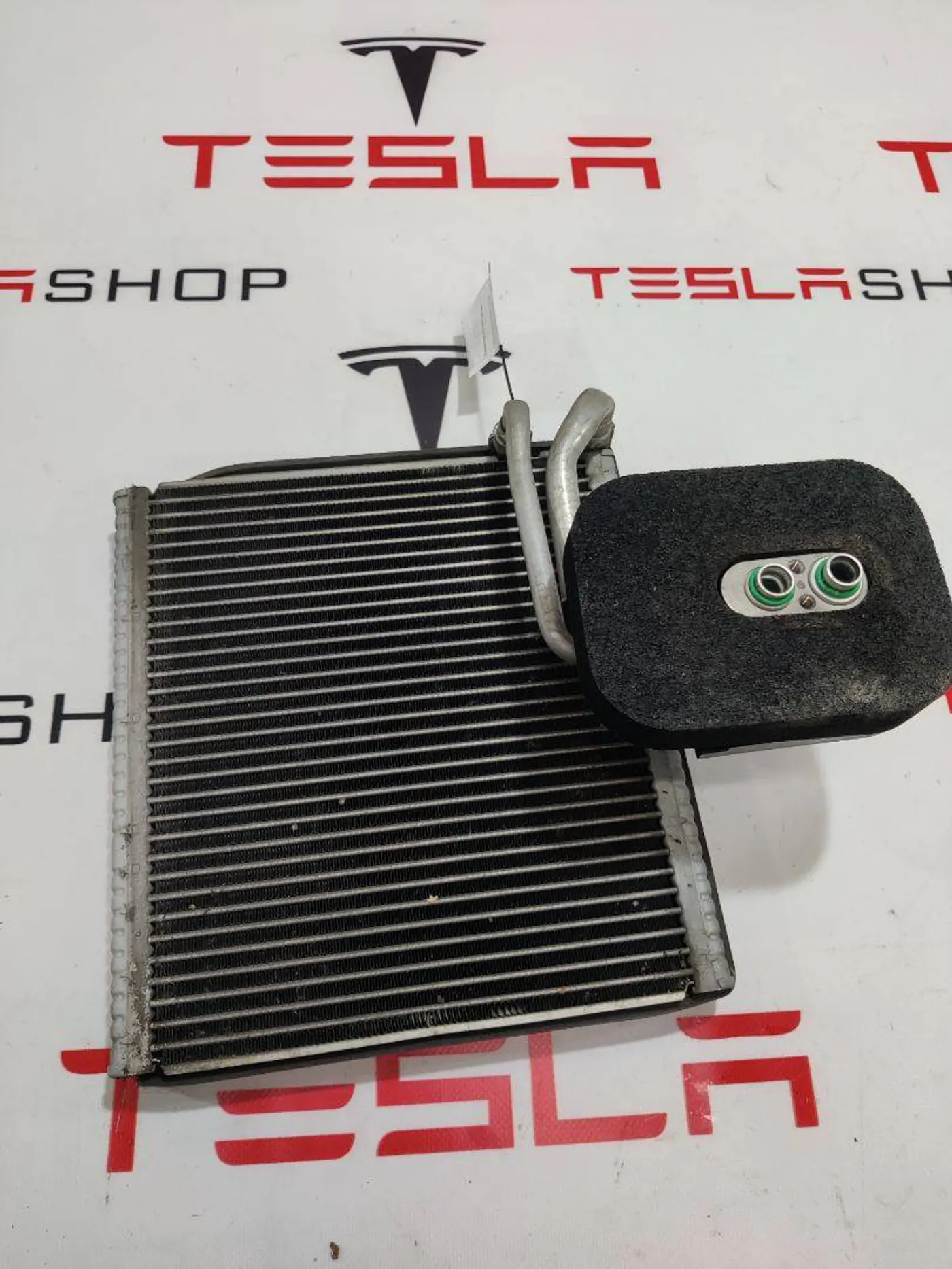 Радиатор EGR к Tesla Model S 2014